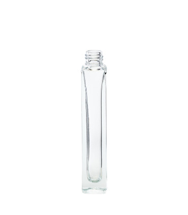 Quadratische Klarglasflasche 8 ml mit Gewinde 13/410 freigestellt